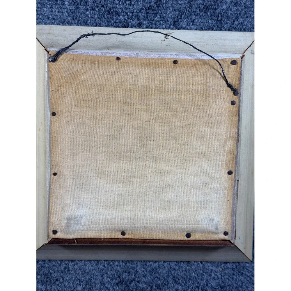 Unbranded vintage pair